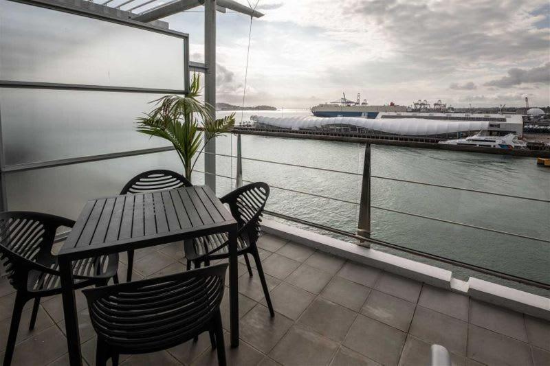 Great Views, 1 Bedroom Apartment On The Waterfront Auckland Exterior photo